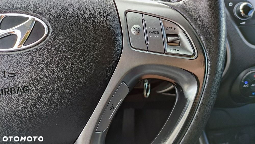 Hyundai ix35 2.0 2WD Automatik Style - 33