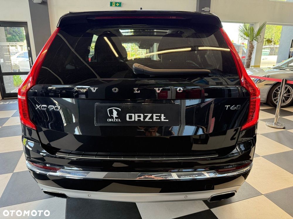 Volvo XC 90 - 7