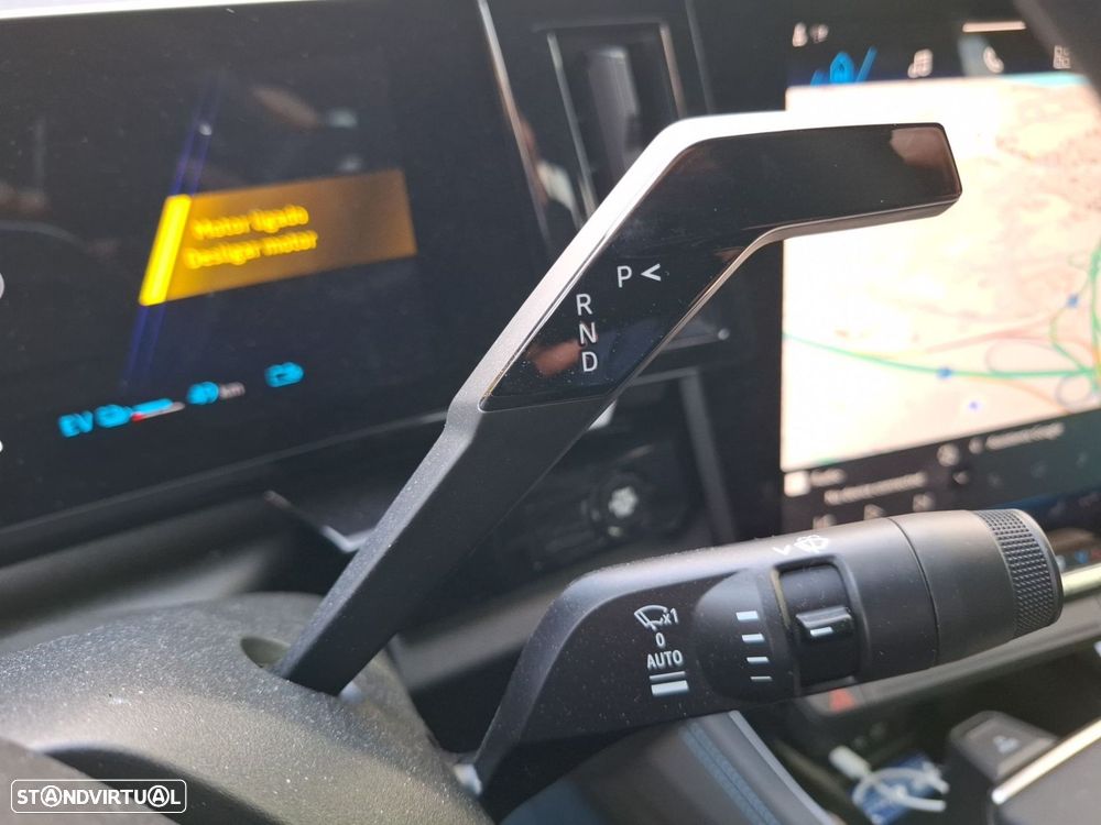 Renault Rafale 1.2 Hyper Hybrid E-Tech Esprit Alpine — fotografia 16