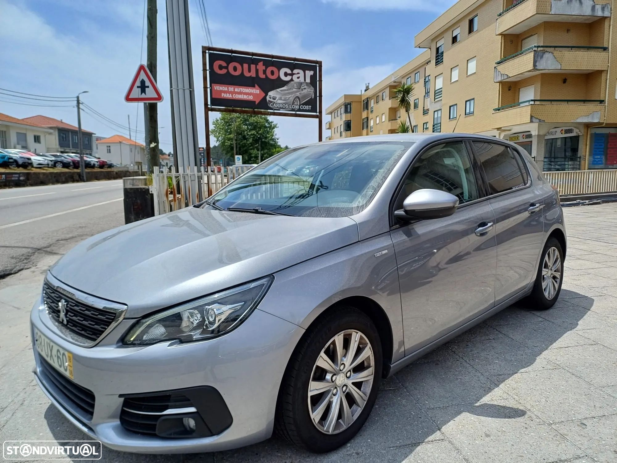 Peugeot 308 1.5 BlueHDi Style - 1