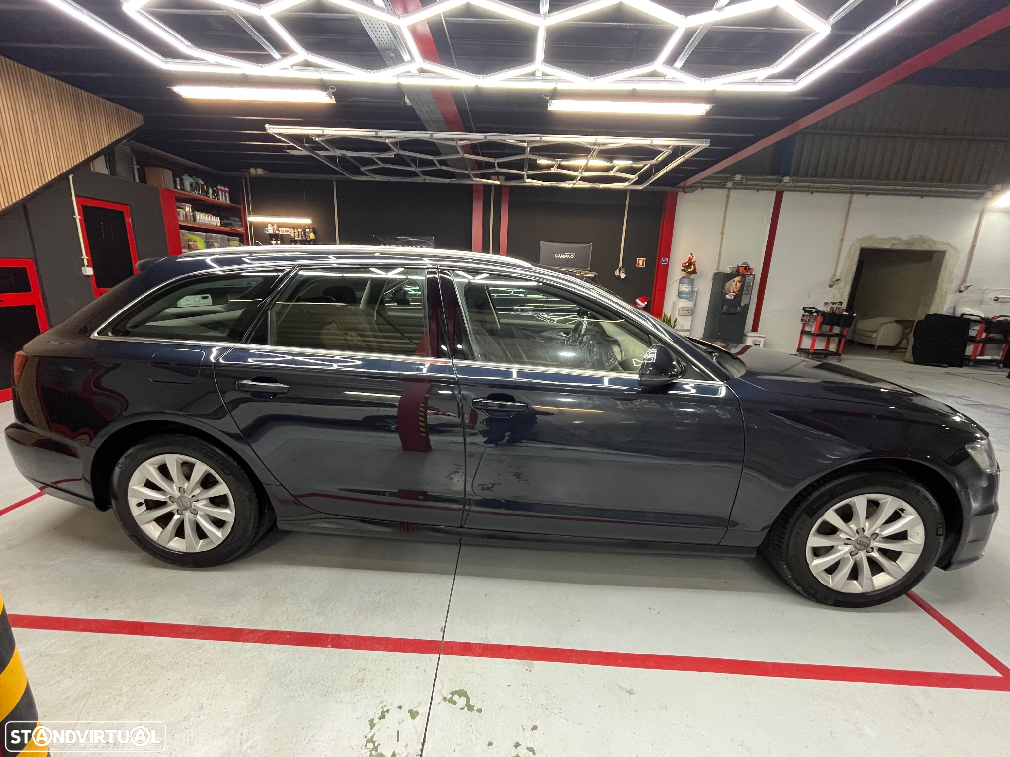 Audi A6 Avant 2.0 TDi Business Line Sport S tronic - 10