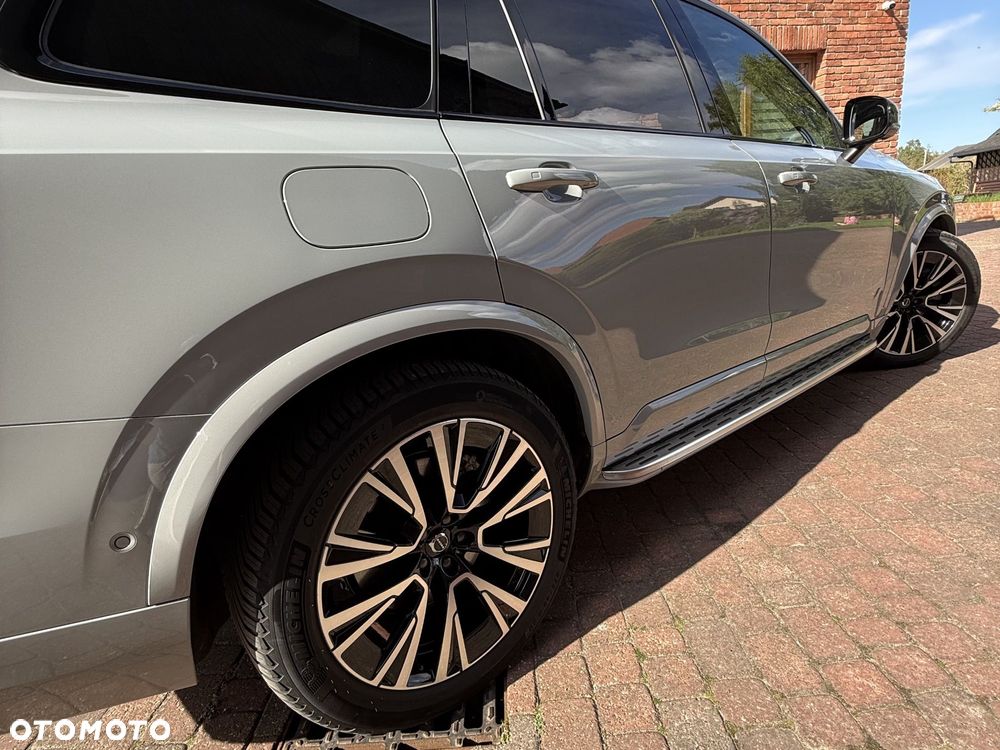 Volvo XC 90 - 8