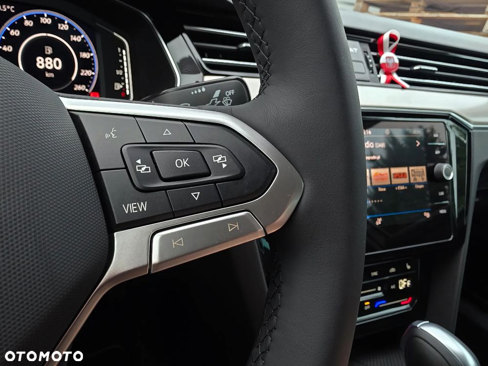Volkswagen Passat 2.0 TDI 4Mot Elegance DSG - 11