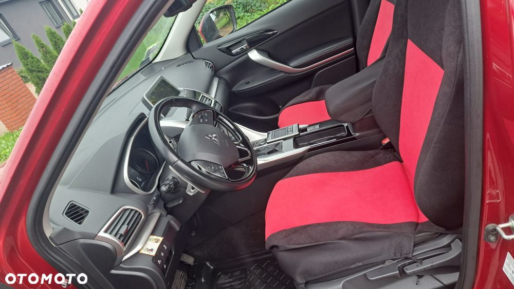 Mitsubishi Eclipse Cross 2020 photo 3