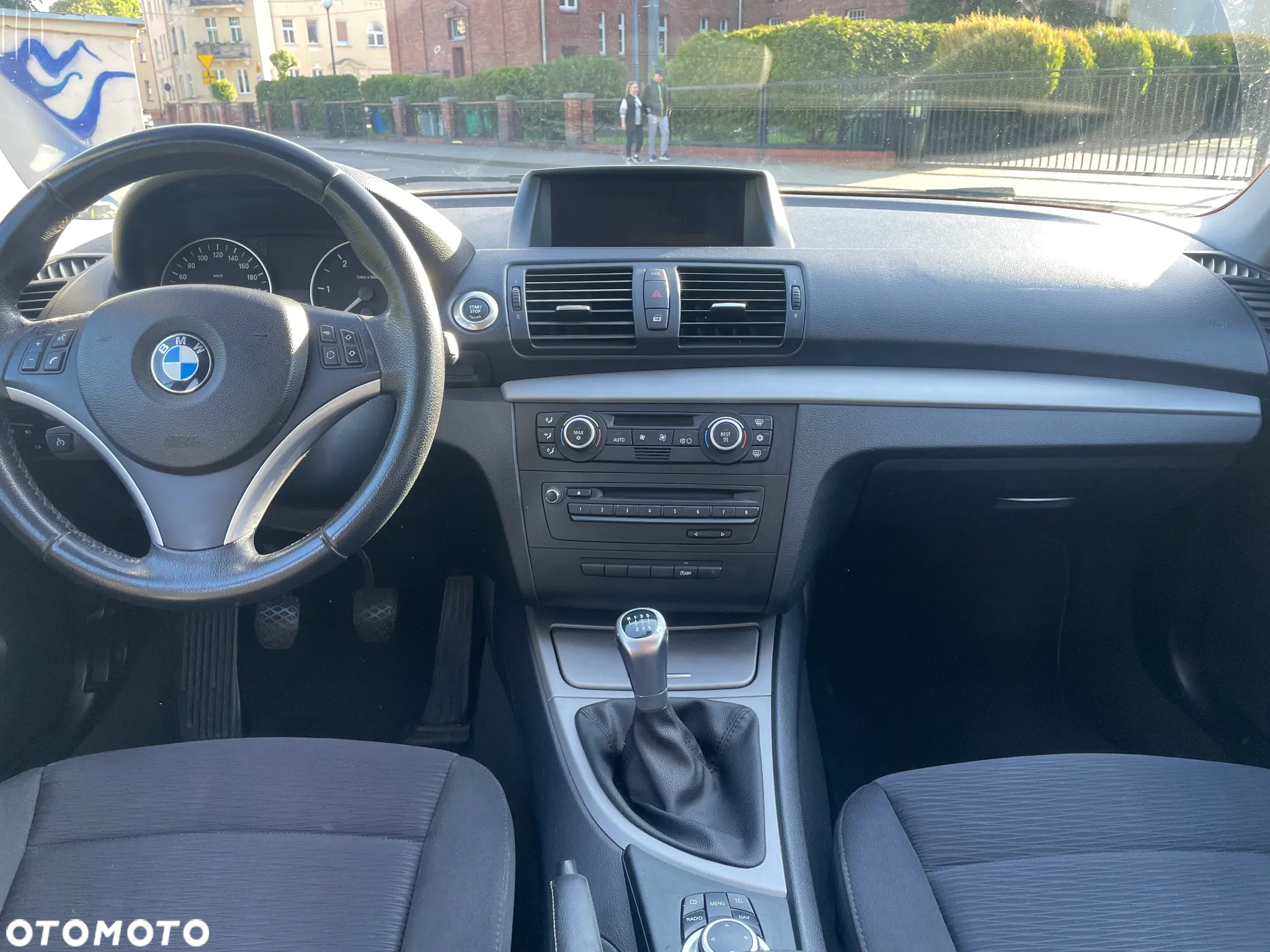 BMW Seria 1 118d - 6