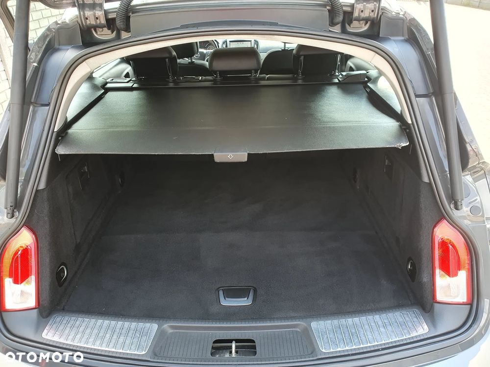 Opel Insignia - 31