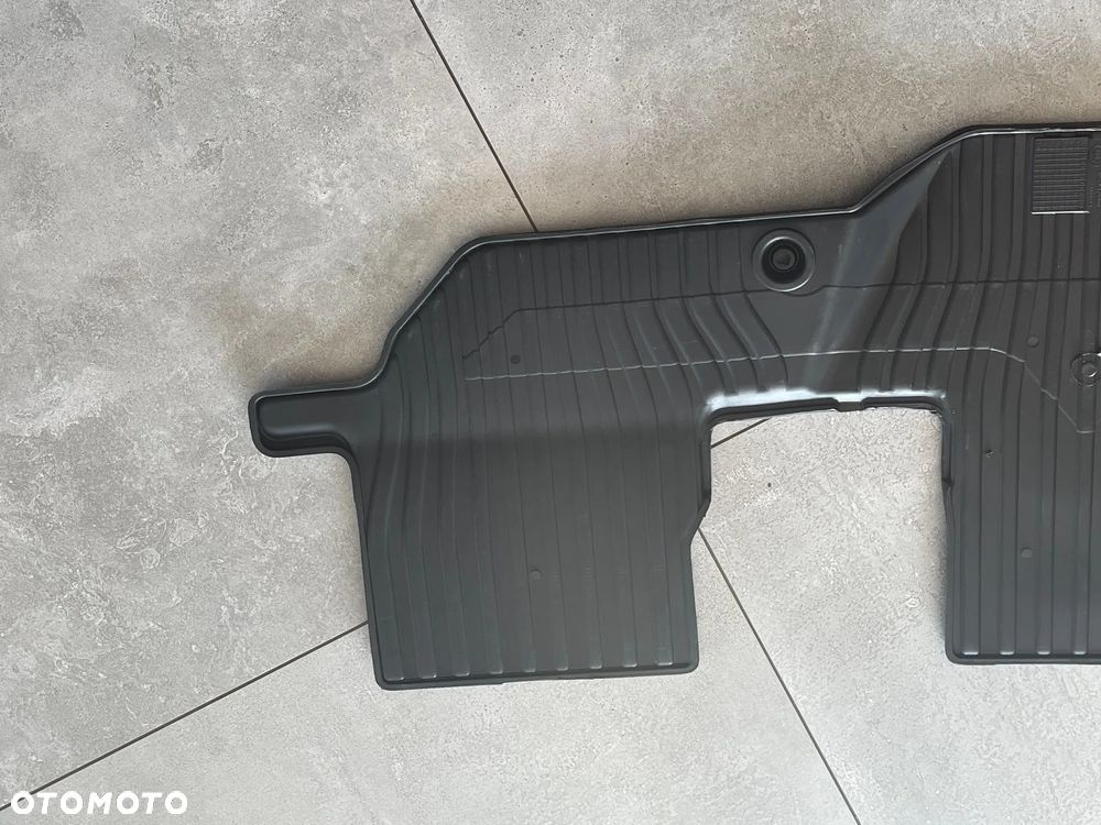 Dywanik gumowy oryg. Volvo XC90 II 7-os, 3-rząd - 6