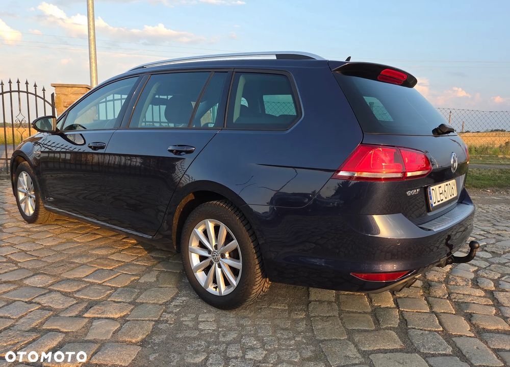 Volkswagen Golf 2.0 TDI BlueMotion Technology Lounge - 14
