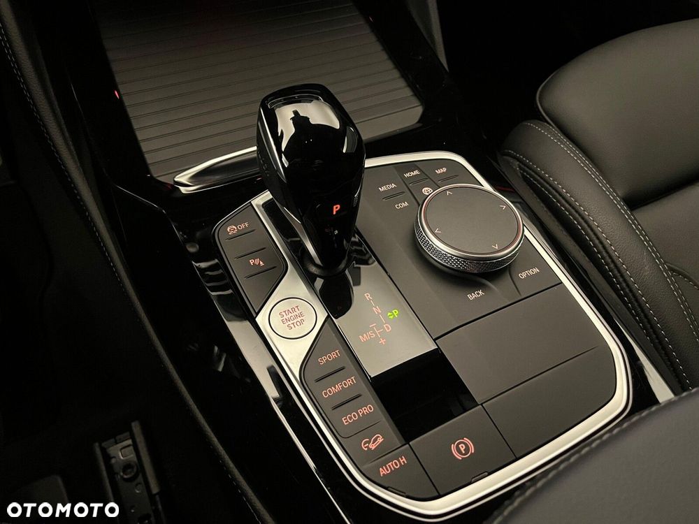 BMW X4 - 29