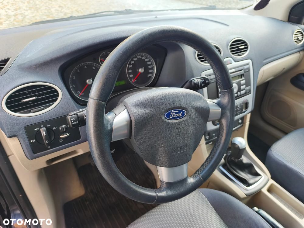 Ford Focus - 18