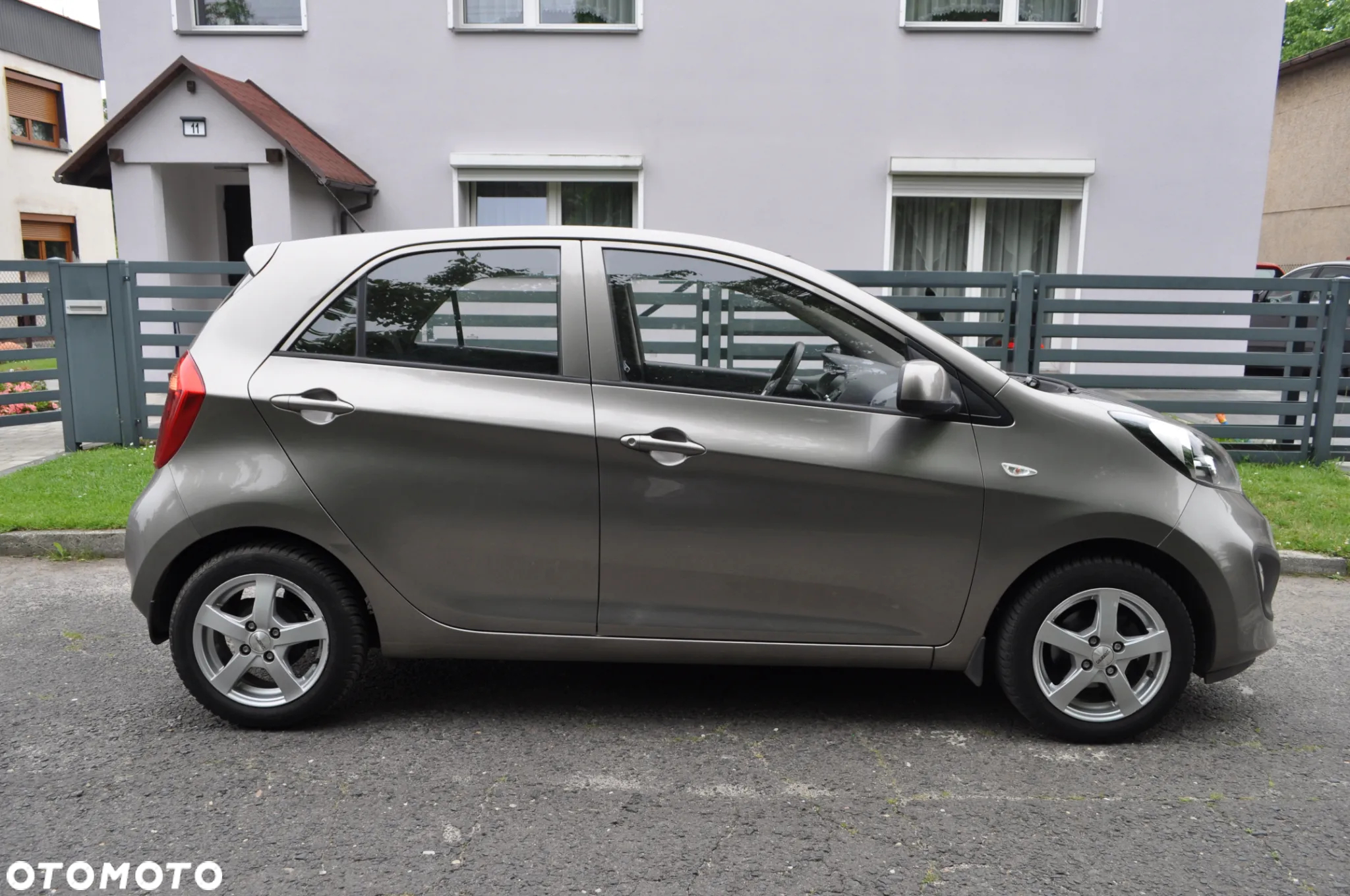 Kia Picanto - 4