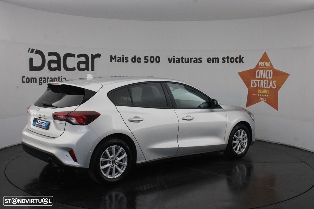 Ford Focus 1.0 EcoBoost MHEV Connected Design — fotografia 5