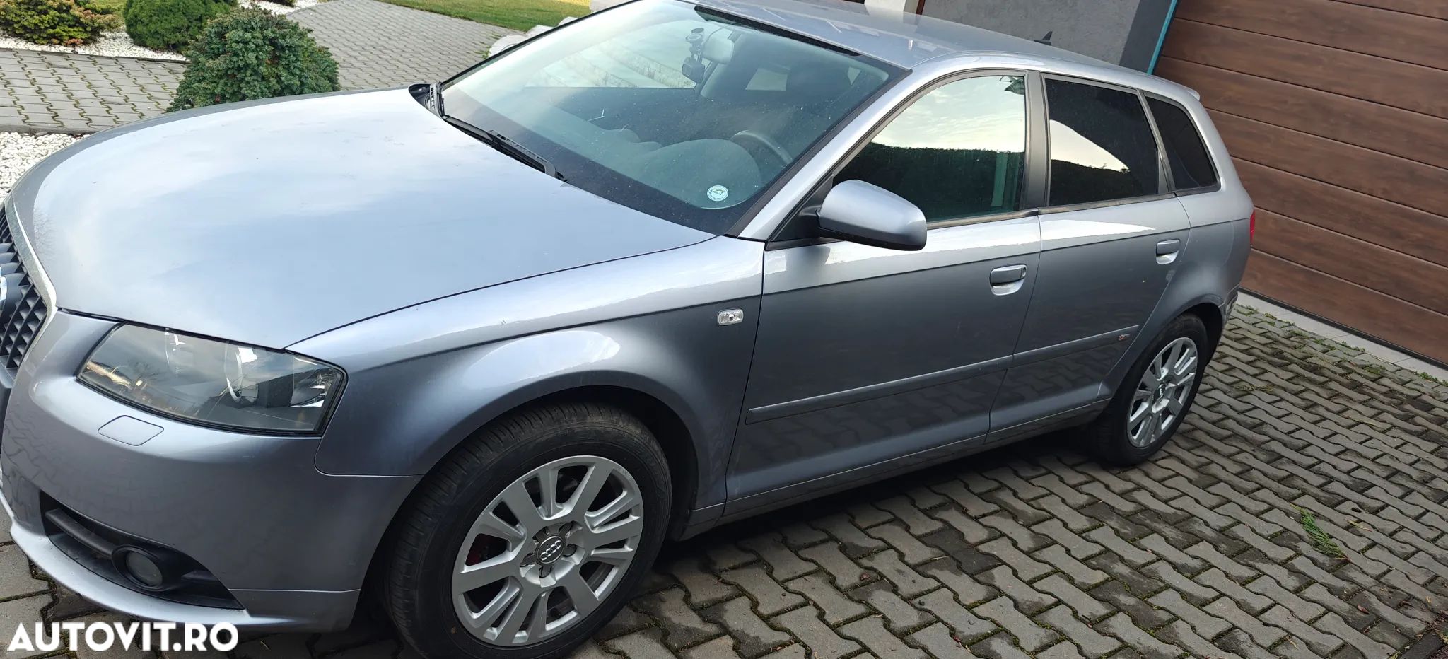 Audi A3 Sportback 1.6 Ambition - 1