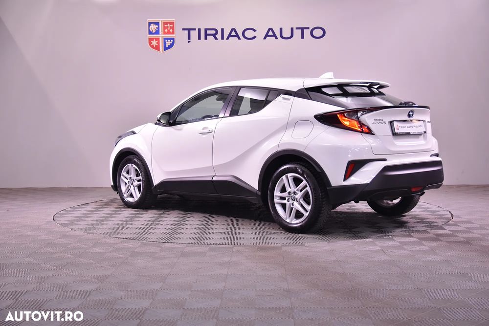 Toyota C-HR - 3