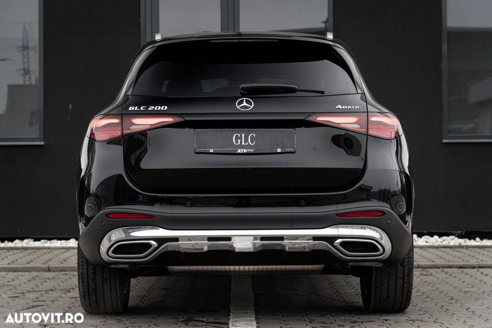 Mercedes-Benz GLC - 28