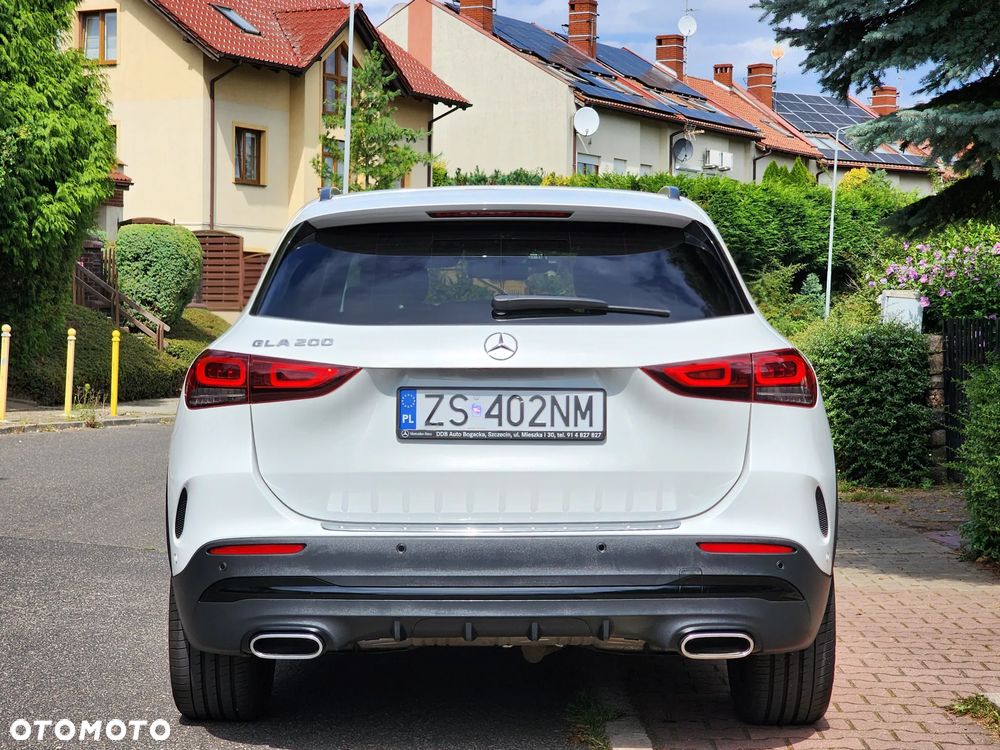 Mercedes-Benz GLA 200 AMG Line - 5