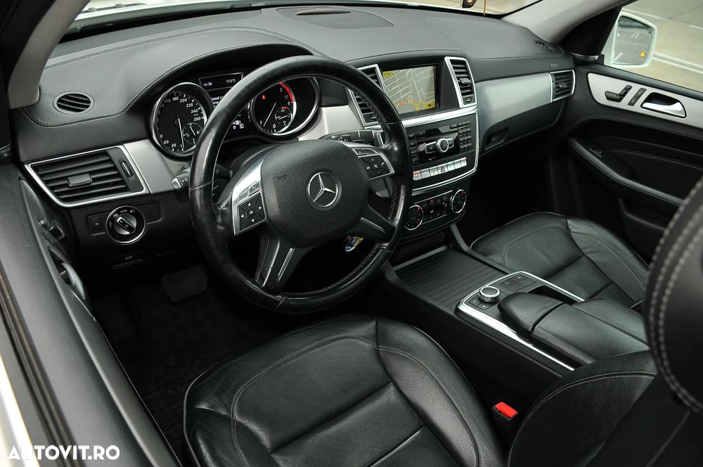 Mercedes-Benz ML 250 BlueTEC 4MATIC 7G-TRONIC - 15