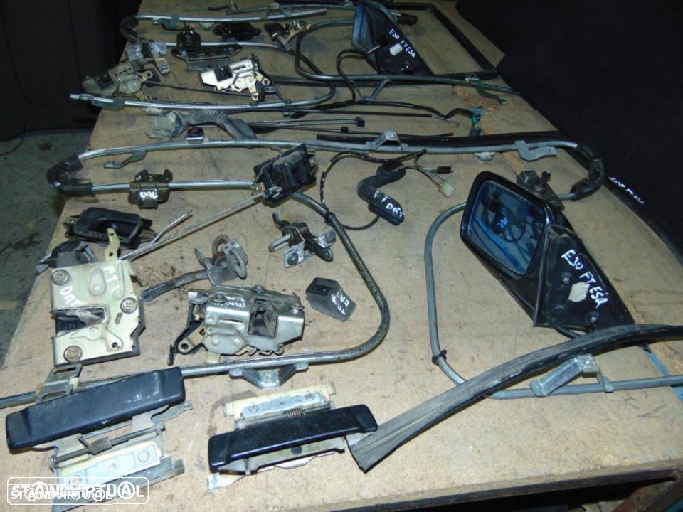 BMW E30 fase 1 várias peças - 2