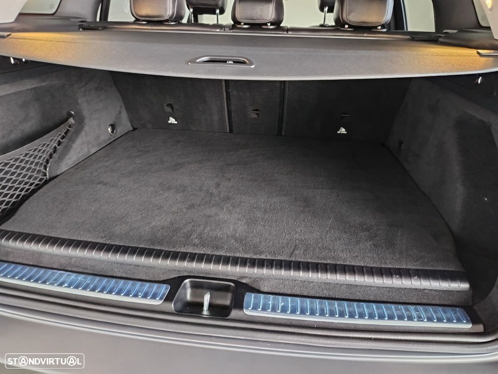 Mercedes-Benz GLC 300 de 4Matic - 12