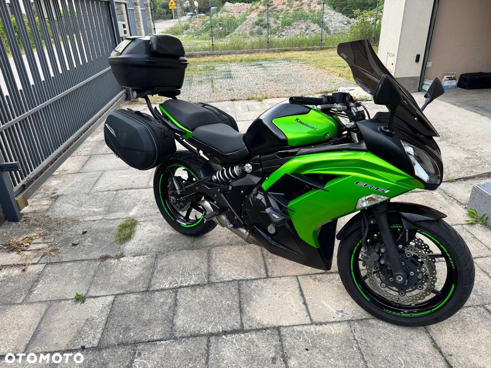 Kawasaki ER - 7