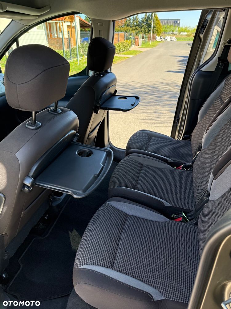 Peugeot Partner HDi FAP 115 Family - 7