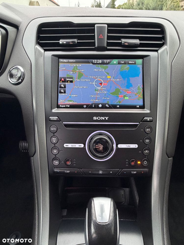 Ford Mondeo 2.0 TDCi Titanium PowerShift - 23