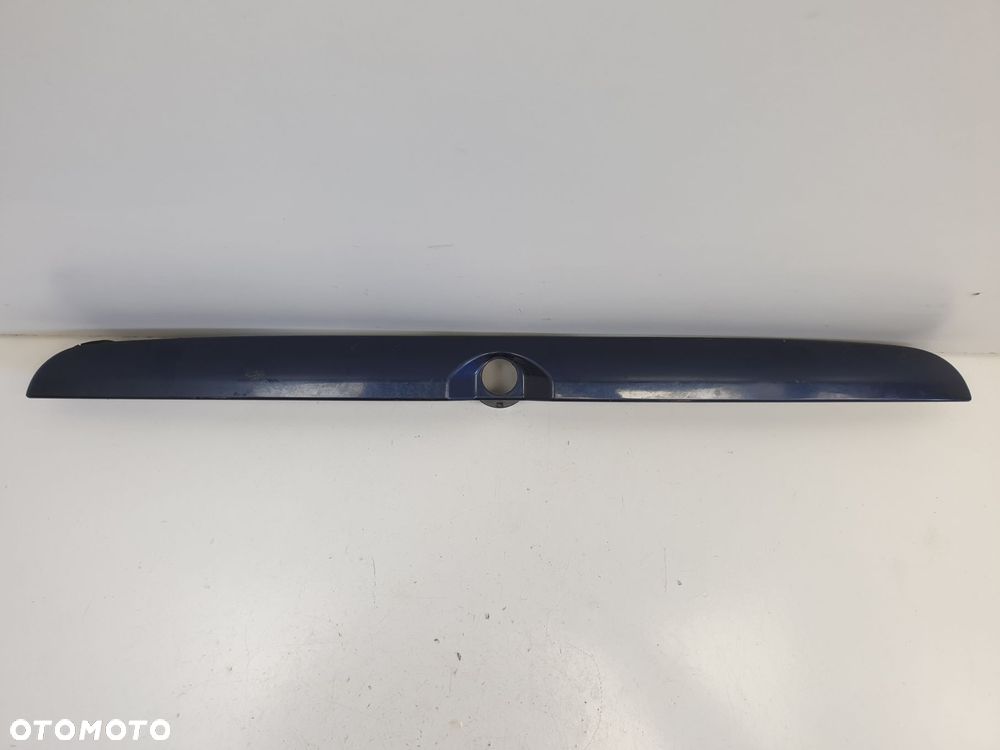 Mitsubishi Carisma lift BLENDA KLAPY BAGAŻNIKA - 2