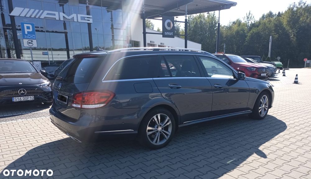 Mercedes-Benz Klasa E 300 BlueTEC 7G-TRONIC - 3