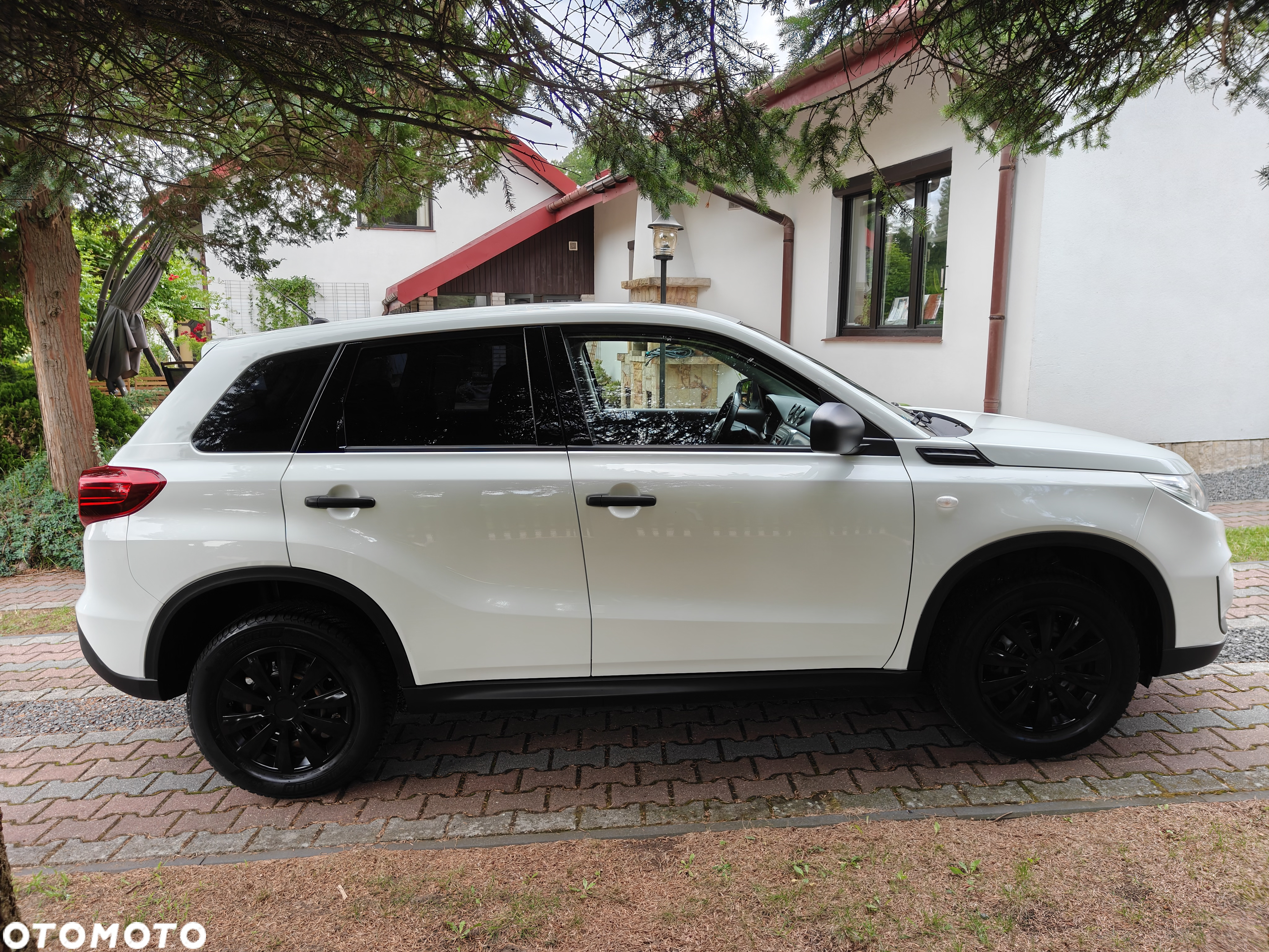 Suzuki Vitara - 12