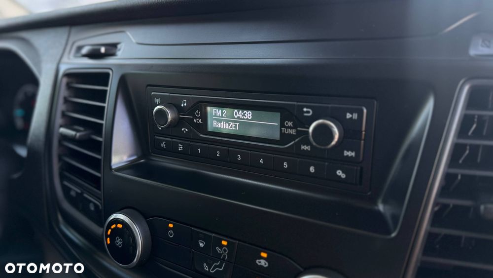 Ford TRANSIT 2.0 6-OS 130 KM - 13