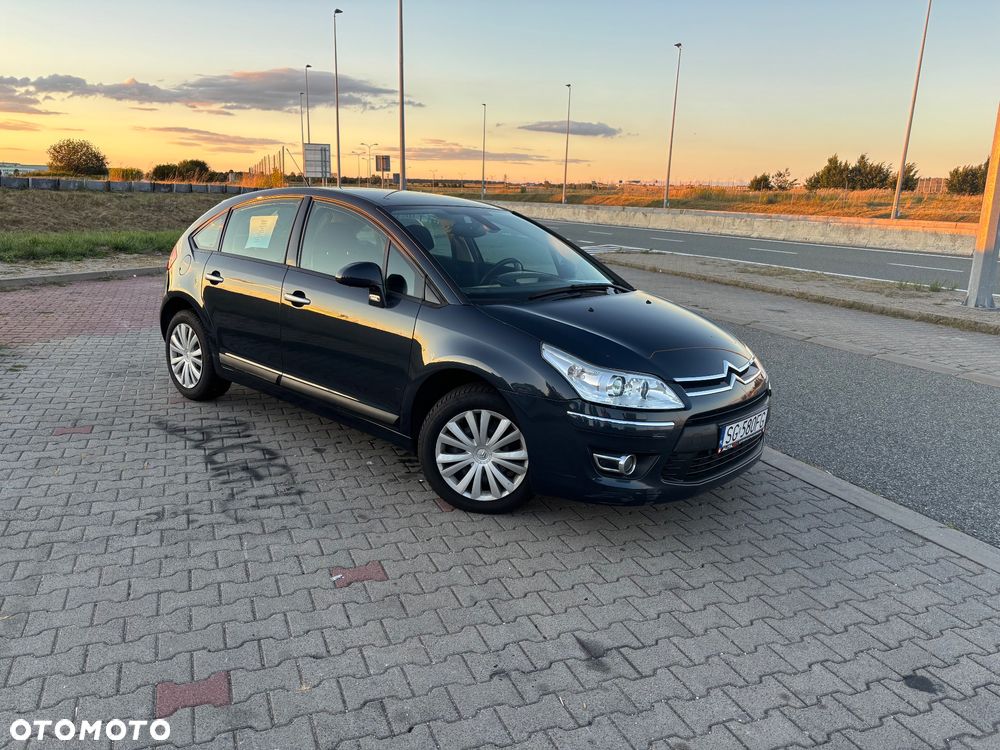 Citroen C4 2009 photo 2