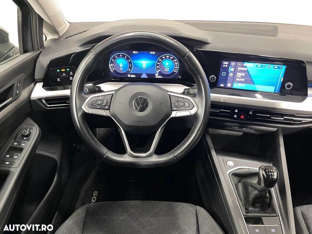 Volkswagen Golf 1.5 TSI ACT Life - 7