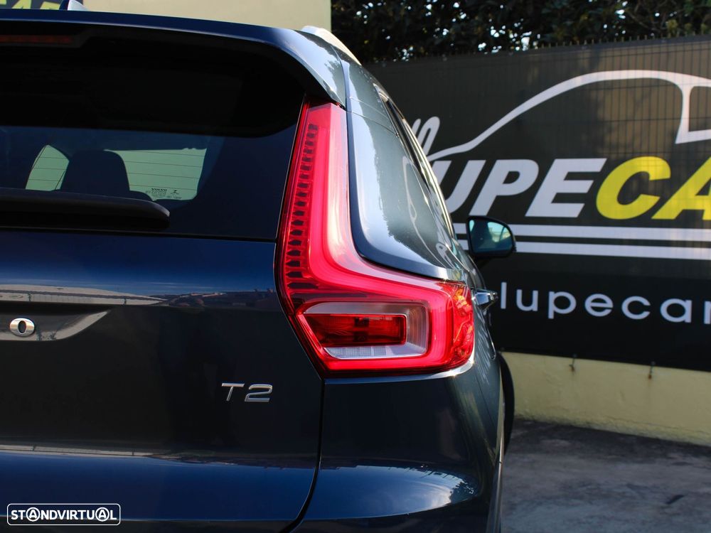 Volvo XC 40 1.5 T2 Momentum Plus - 18