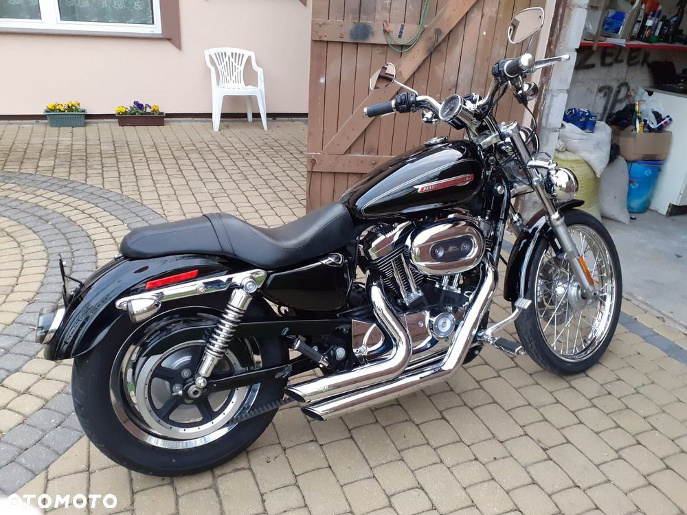 Harley-Davidson Sportster Custom 1200C - 8
