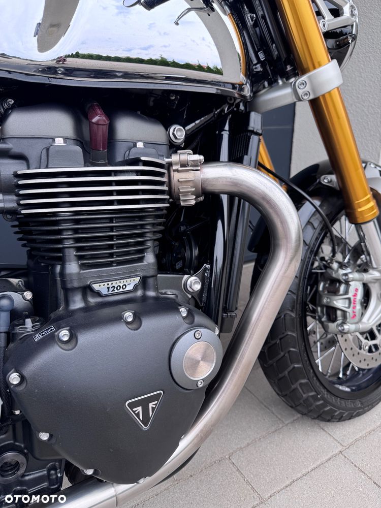 Triumph Thruxton - 10