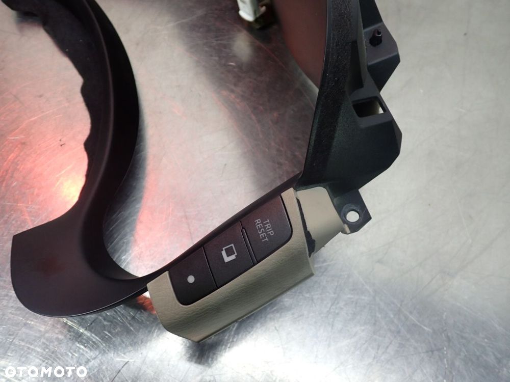 OSŁONA LICZNIKA INFINITI M37X 68240 1MA0A - 2