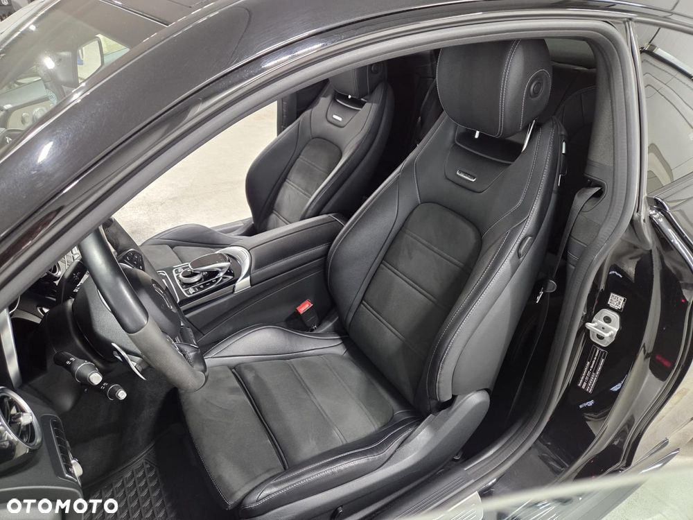 Mercedes-Benz Klasa C AMG 63 AMG Speedshift 7G-MCT - 2