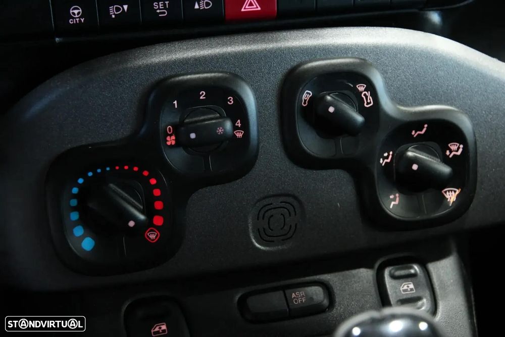 Fiat Panda 1.0 Hybrid Sport — fotografia 4
