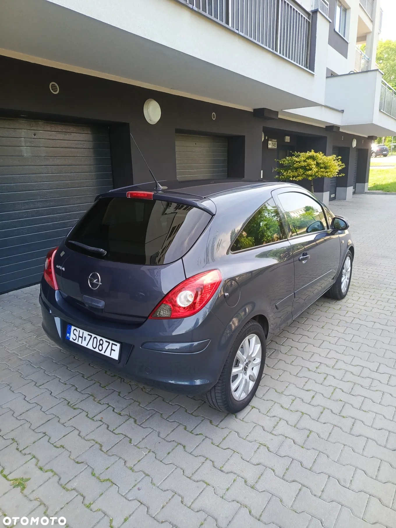Opel Corsa 1.4 16V Cosmo - 5