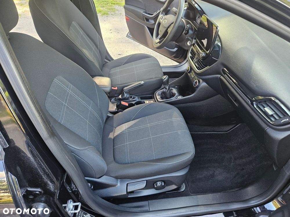 Ford Fiesta 1.1 S&S COOL&CONNECT - 19