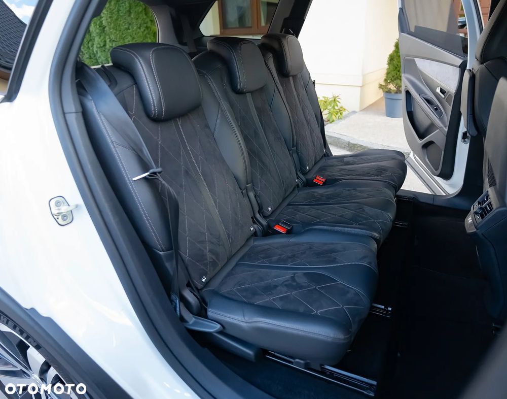 Peugeot 5008 - 26
