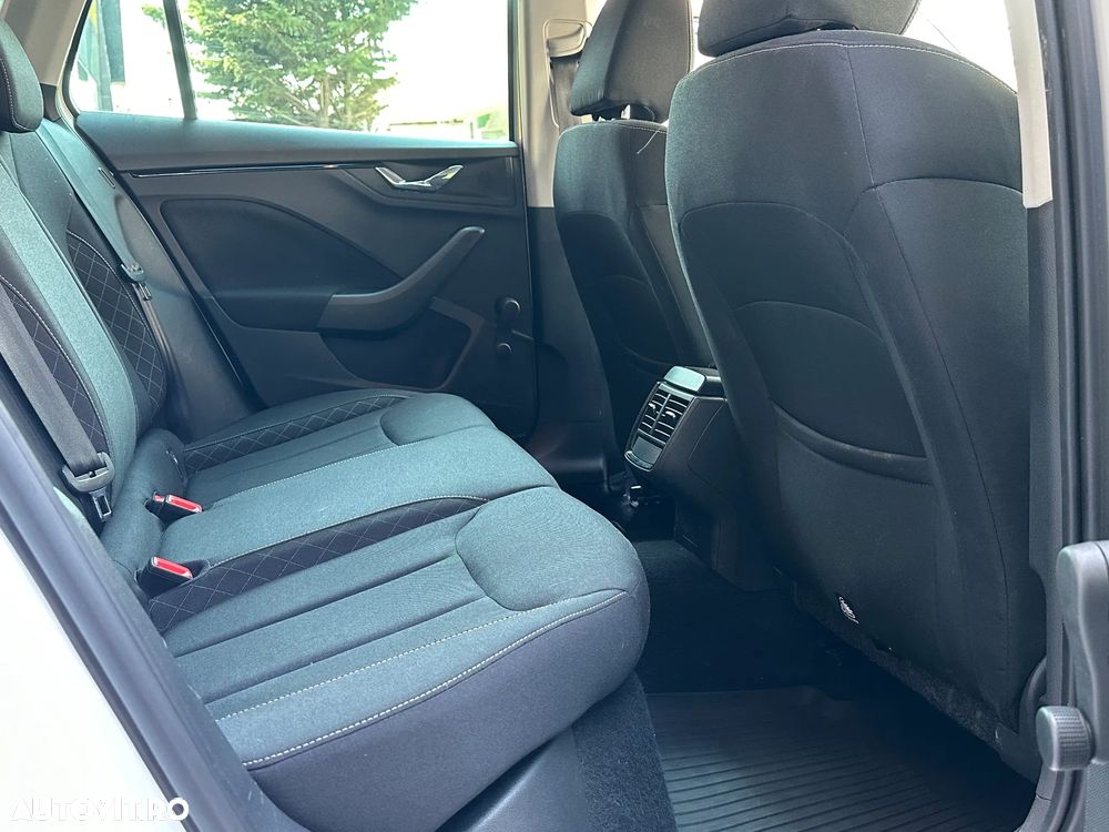 Skoda Scala 1.6 TDI DSG Ambition - 8