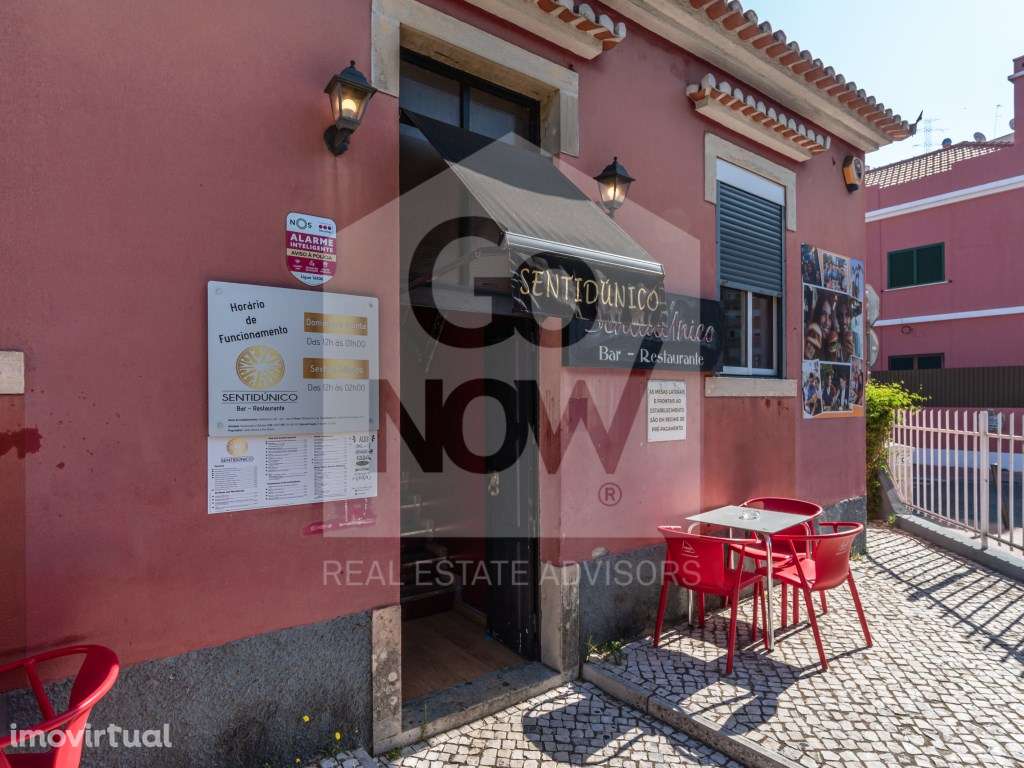 Trespasse de Bar-Restaurante em Pleno Funcionamento no Centro de Belas - Grande imagem: 4/33