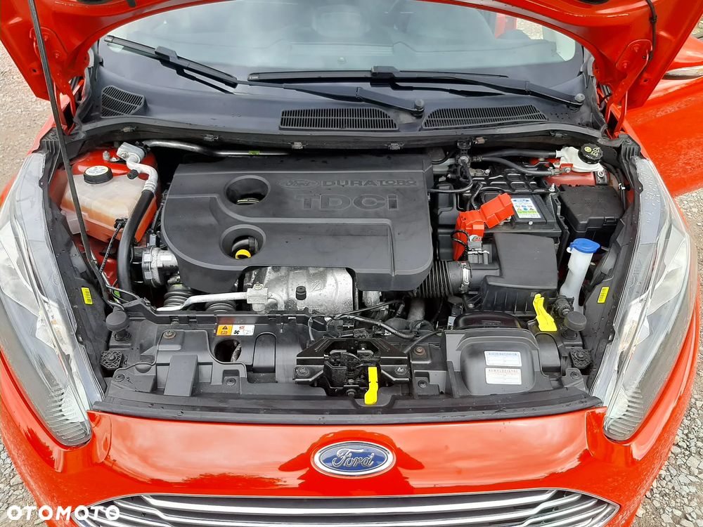 Ford Fiesta 1.6 TDCi DPF Trend - 16