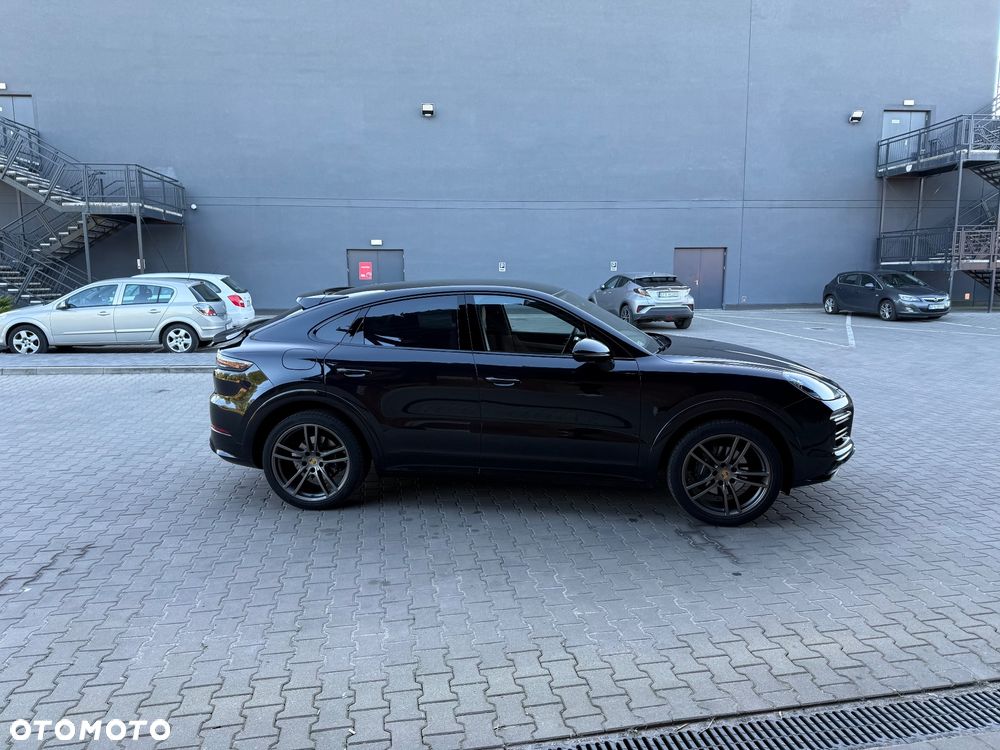 Porsche Cayenne - 10
