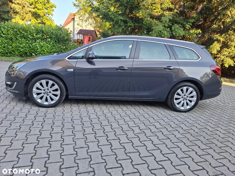 Opel Astra 1.4 T Cosmo - 6