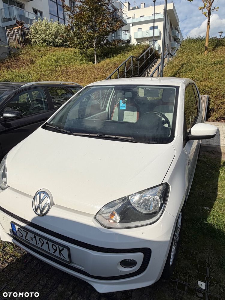 Volkswagen Up 2012 photo 3