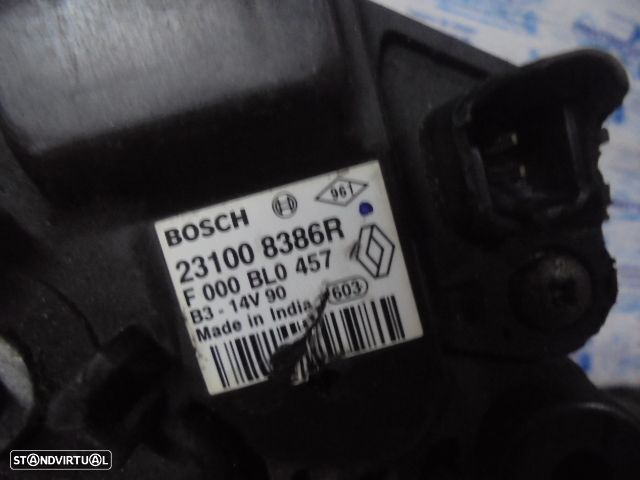 Alternador 231008386R F000BL0457 DACIA LOGAN 2 MCV FASE 1 2013 1.2I 75CV 5P BRANCA BOSCH 14V 90A - 5