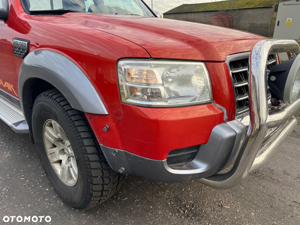Ford Ranger 2.5 TDCi DC XLT - 8