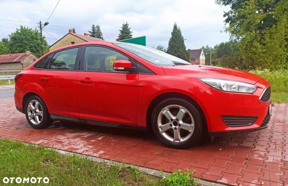 Ford Focus 1.6 Trend - 4
